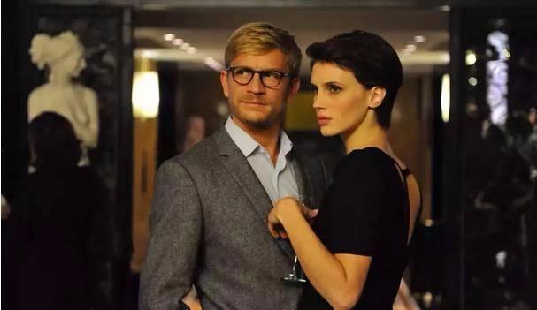 双面情人电影在线观看,情感漩涡中的爱恨交织