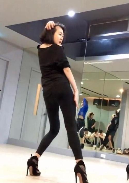 辣妈跳舞视频在线观看,在线观看舞蹈盛宴