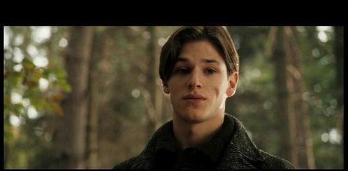 少年汉尼拔 在线观看,天才心理医生的黑暗成长之路