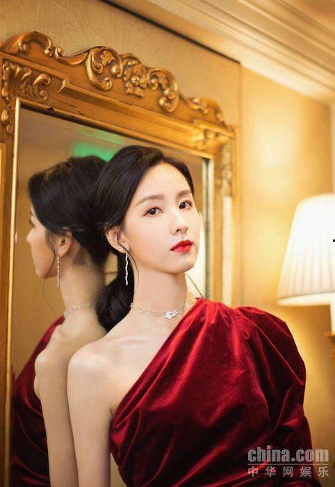 我在娱乐圈吃瓜爆红君临,揭秘娱乐圈幕后风云