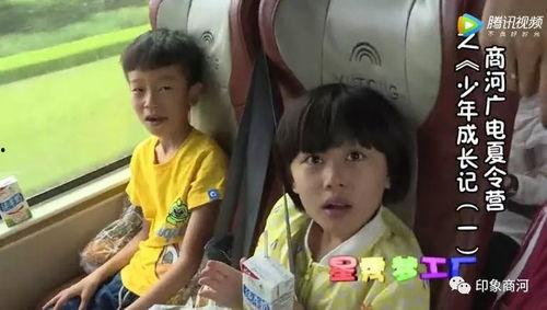 娱乐吃瓜酱小男孩视频,萌态百出，笑料连连